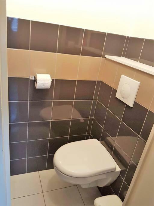 Tres Bel Appartement Centre Vitre Luaran gambar